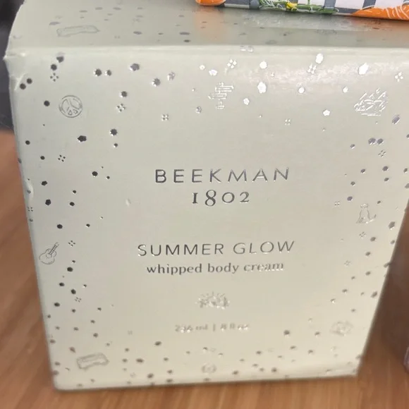 Beekman 1802 Mandarin Thyme Goat Milk Bar Soap and Body Cream Set - Picture 2 of 4